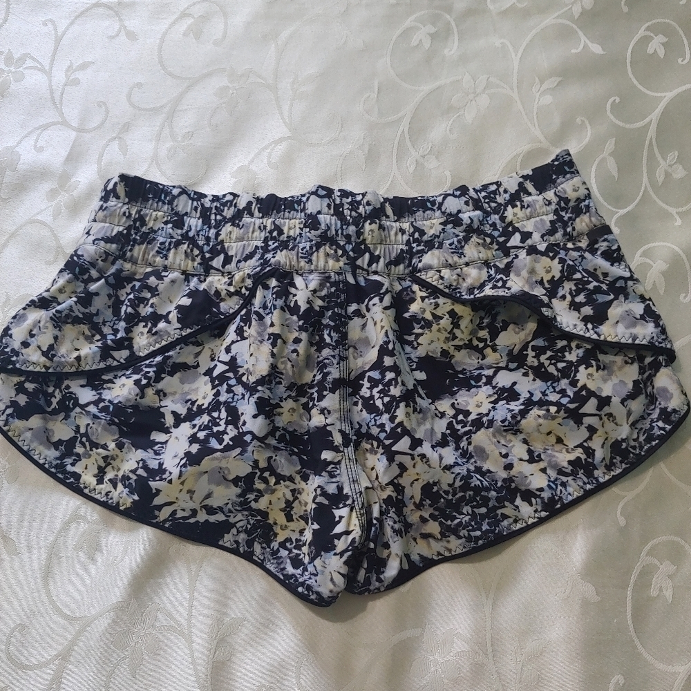 Lululemon Water: Reversible Surf Short - Picture 9 of 16